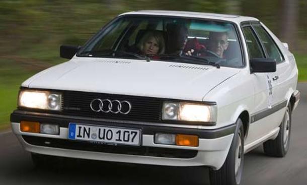 Audi Quattro Coupe - Audi Coupé Quattro B2, 1987 (Audi Tradition)Ein typischer Vertreter der Achtziger und inzwischen ein gesuchter Youngtimer: Audi Quattro Coupé im zeitgeistigen Kanten-Look Audi Quattro Coupe