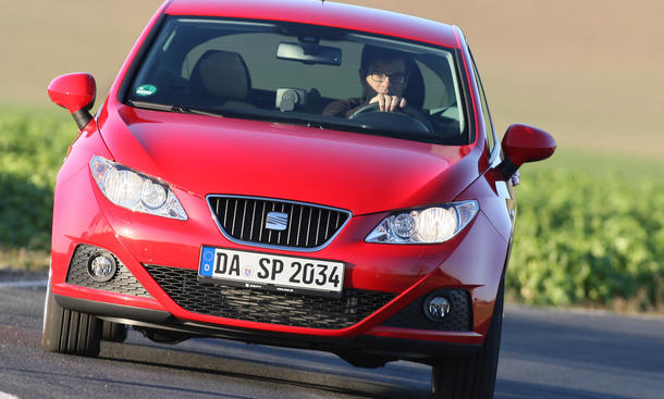 Seat Ibiza 1.2 TSI Ecomotive - Feuerrot ist beim Seat Ibiza nicht nur der Lack ... Seat Ibiza 1.2 TSI Ecomotive - Lack