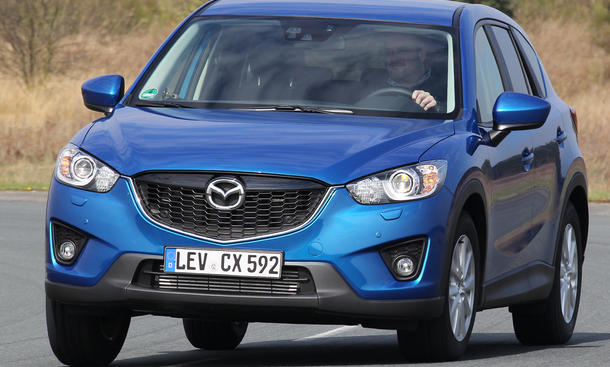 Mazda CX-5 2.2 Skyactiv-D - Schnittige Karosserie, kurze Bremswege ... Mazda CX-5 2.2 Skyactiv-D - Karosserie