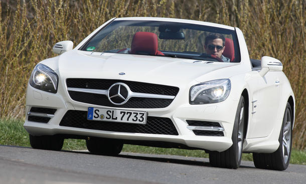 Mercedes SL 500 BlueEFFICIENCY - Kurven akzeptiert der SL. Mehr nicht ... Mercedes SL 500 BlueEFFICIENCY - Handling