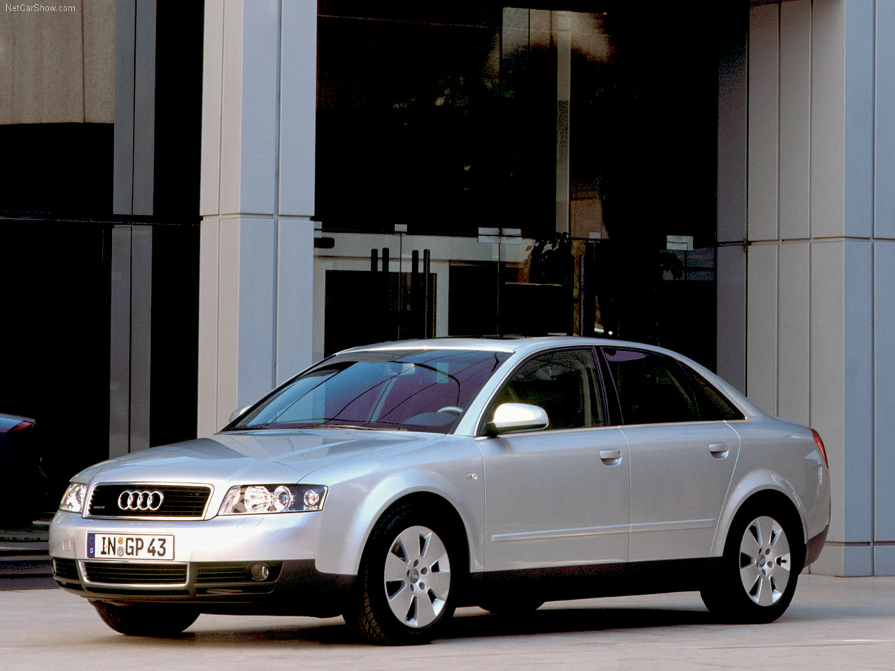 Audi A4 (B6): Preis & Motor