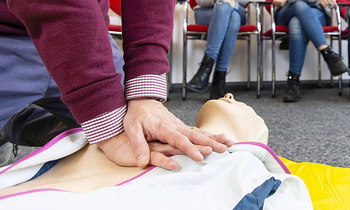 Erste Hilfe Kurs Fuhrerschein Kosten Gultigkeit