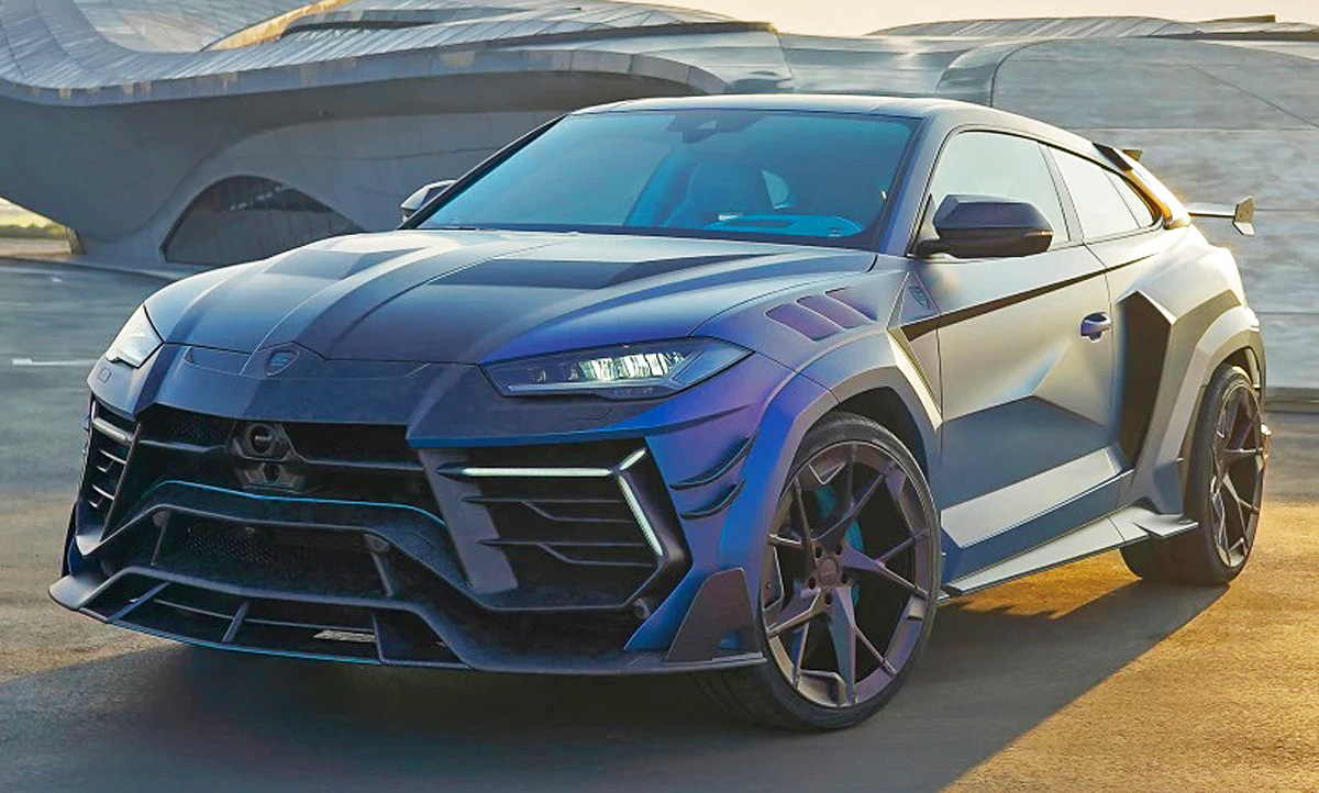Lamborghini Urus Art on Ice