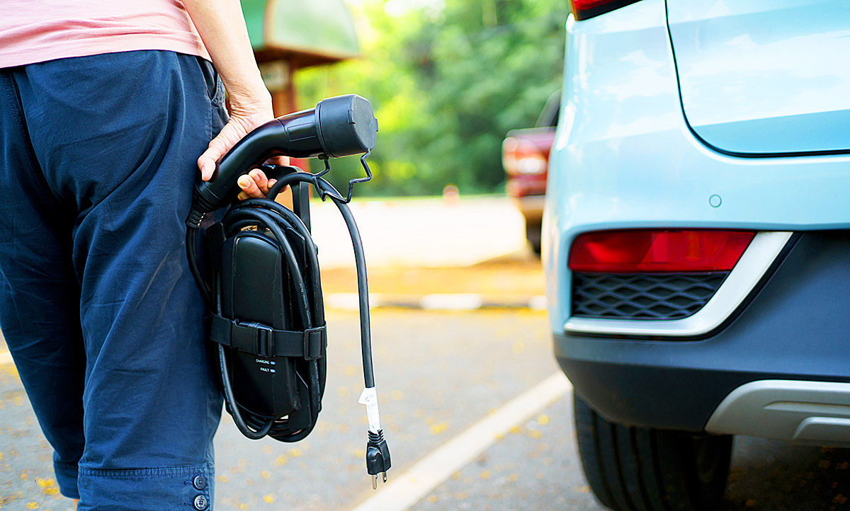 Ladekabel für E-Autos im Test: Das sind die besten Mobile Charger