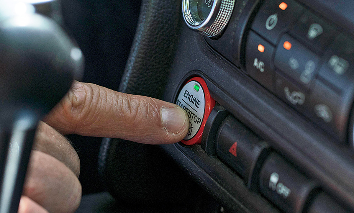 Feuchtigkeit im Auto: Ursachen, Fehler, Tipps - AUTO BILD