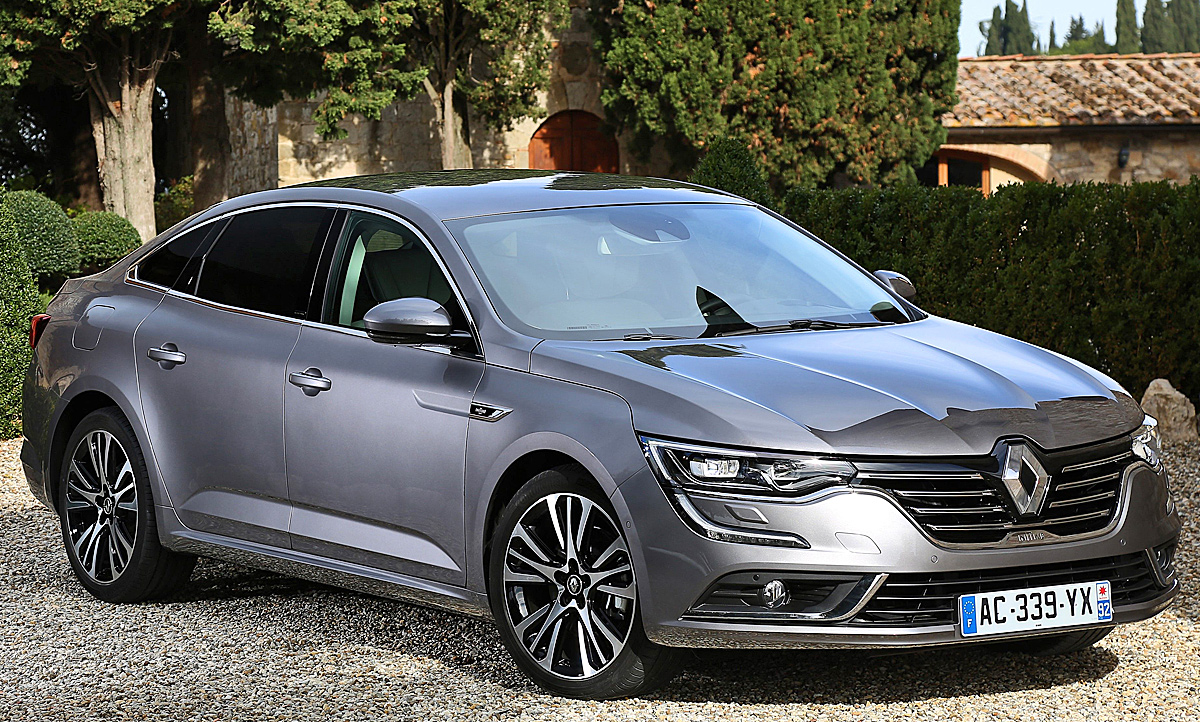 https://www.autozeitung.de/assets/field/image/renault-talisman-1.jpg