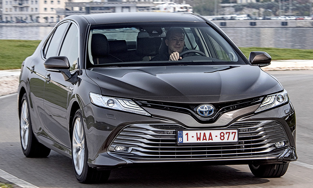 Toyota Camry Hybrid: Test | autozeitung.de