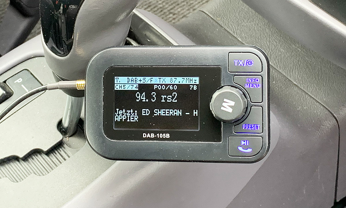 DAB+ Adapter für Autoradios ᐅ DAB Radio im Auto nachrüsten!