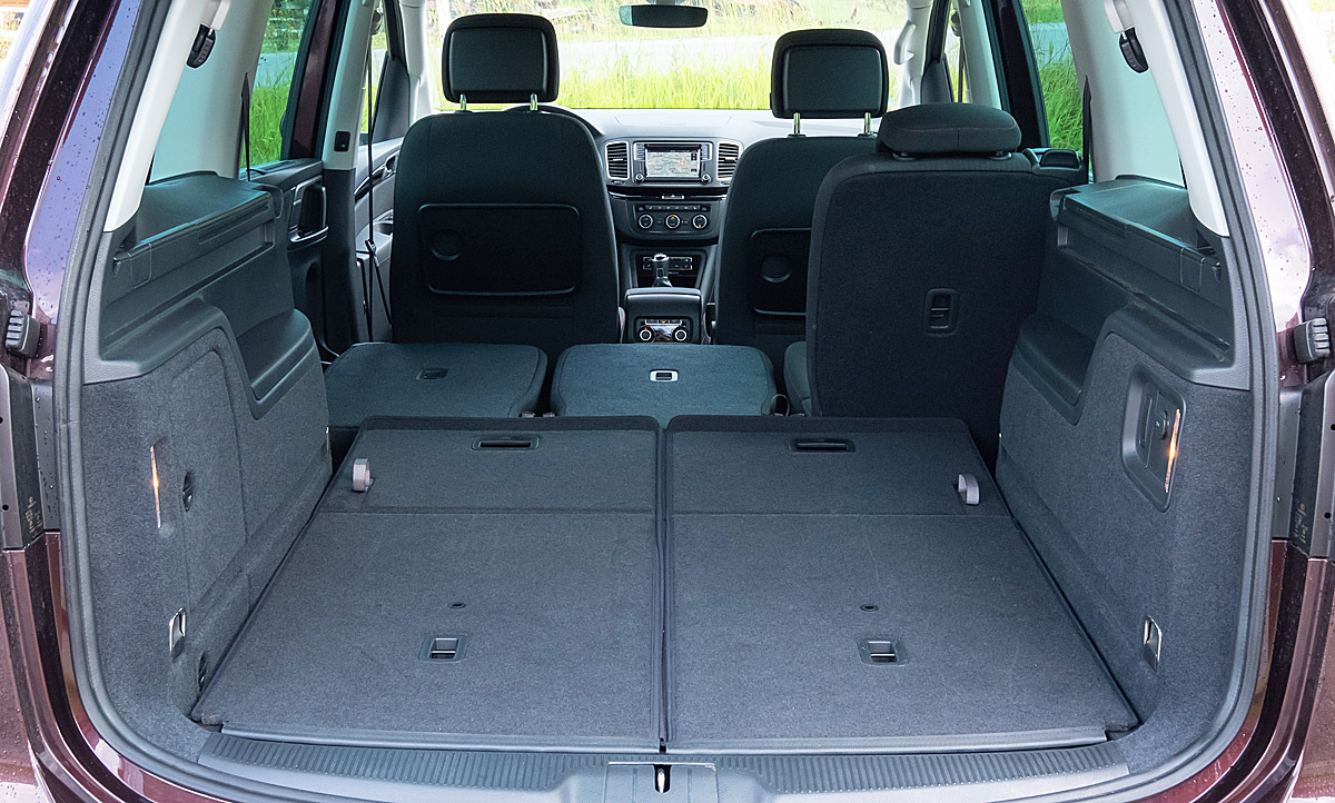 Ford Galaxy Peugeot Traveller Vw Sharan Test Autozeitung De