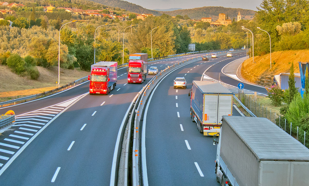 Limiti di velocità sulle autostrade: Italia/Repubblica Ceca