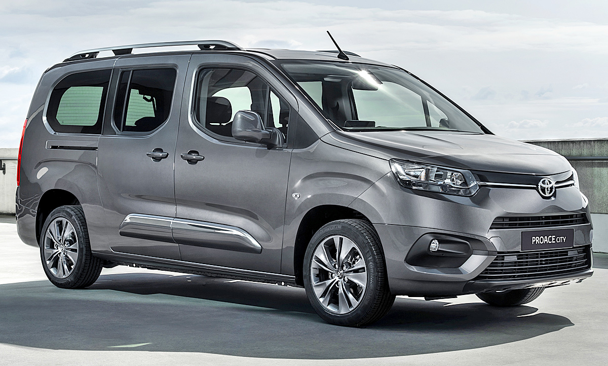 van toyota 2019