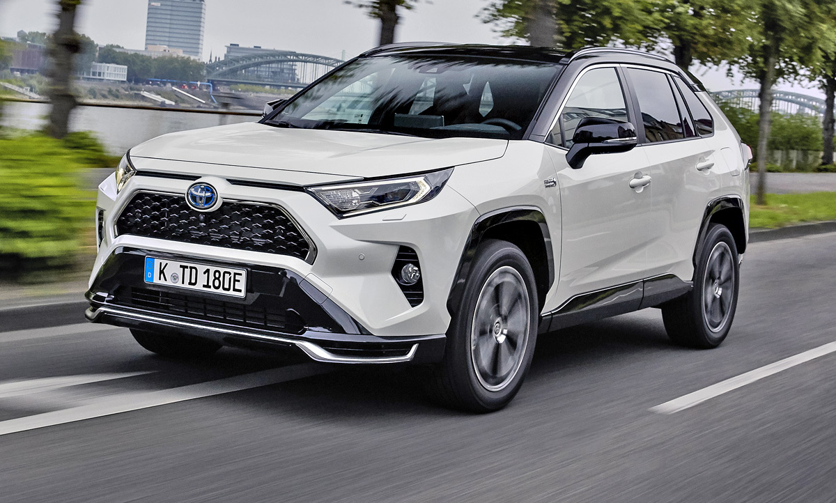 Toyota RAV4 Plug in Hybrid Test autozeitung