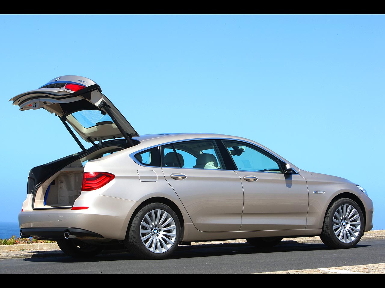 2023 BMW 535I Gt Performance 2023 BMW 535I Gt Performance