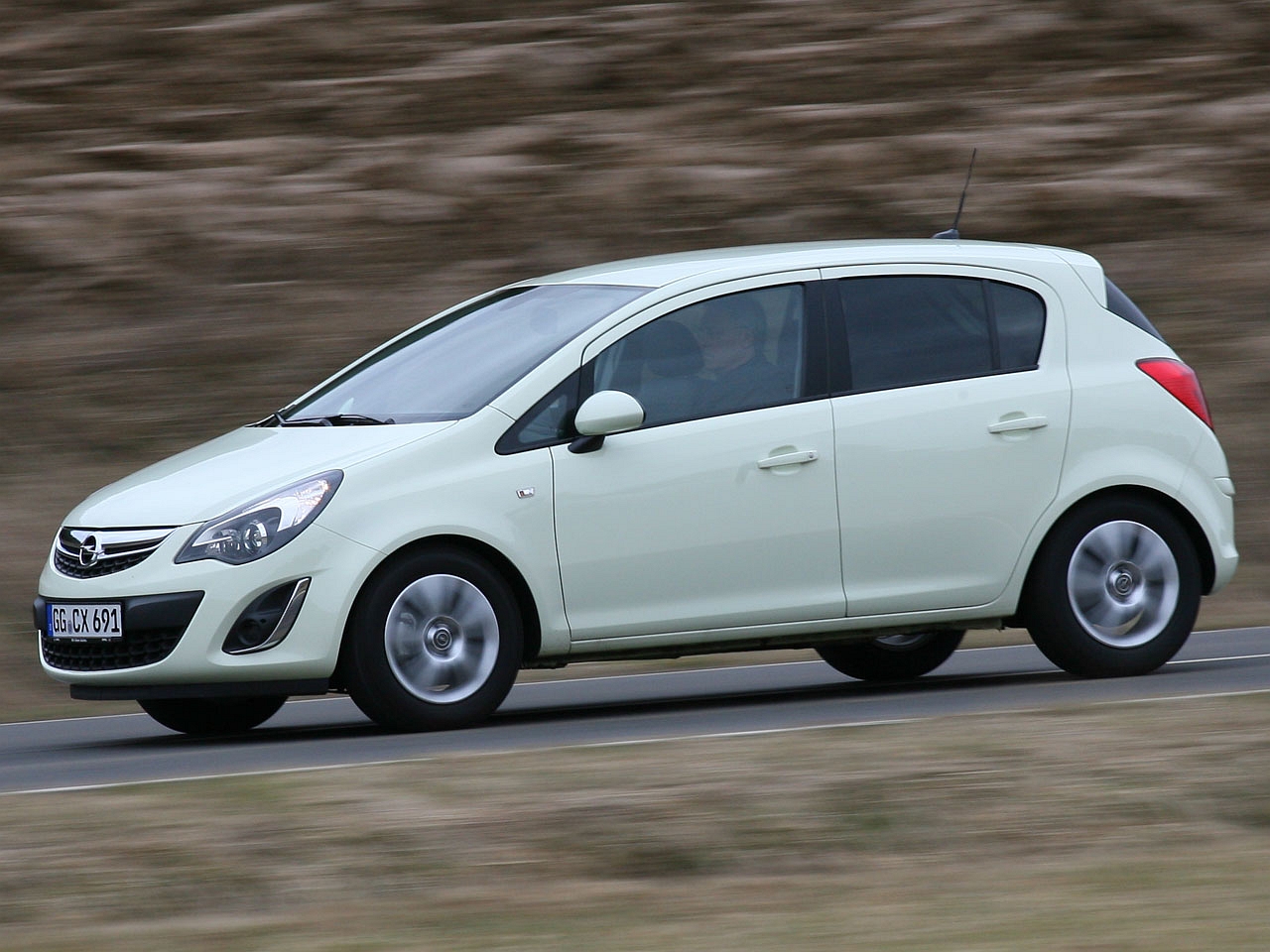 Opel corsa 1 3 cdti mane
