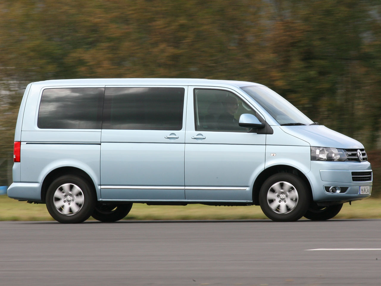 VW T5 Multivan 2.0 TDI BlueMotion im Test