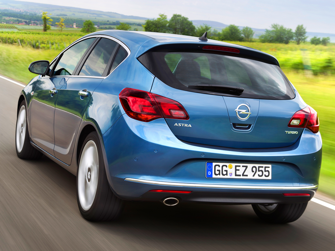 Datei:Opel Astra J Modellpflege Front.jpg – Wikipedia