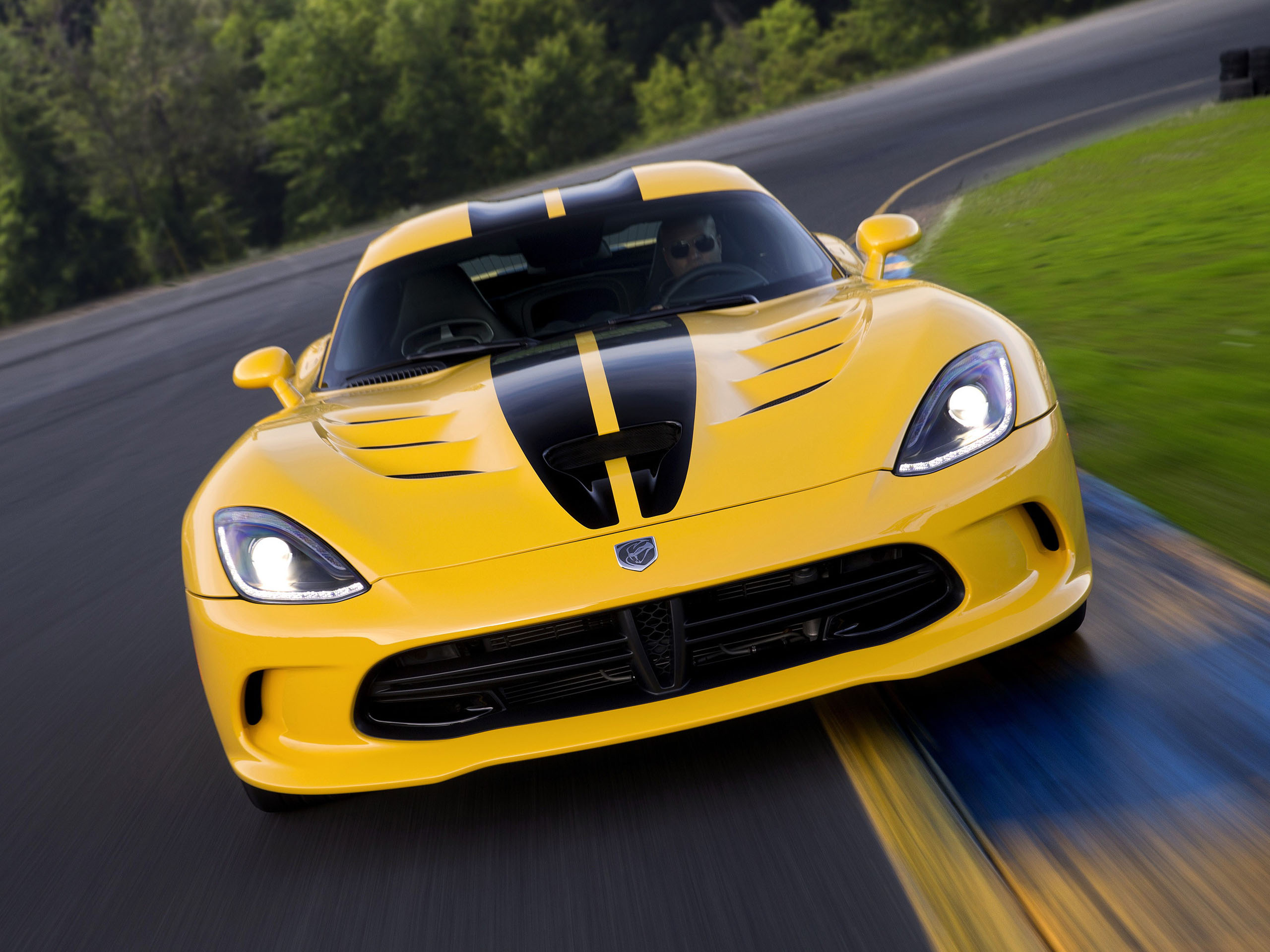 Dodge Viper Yellow