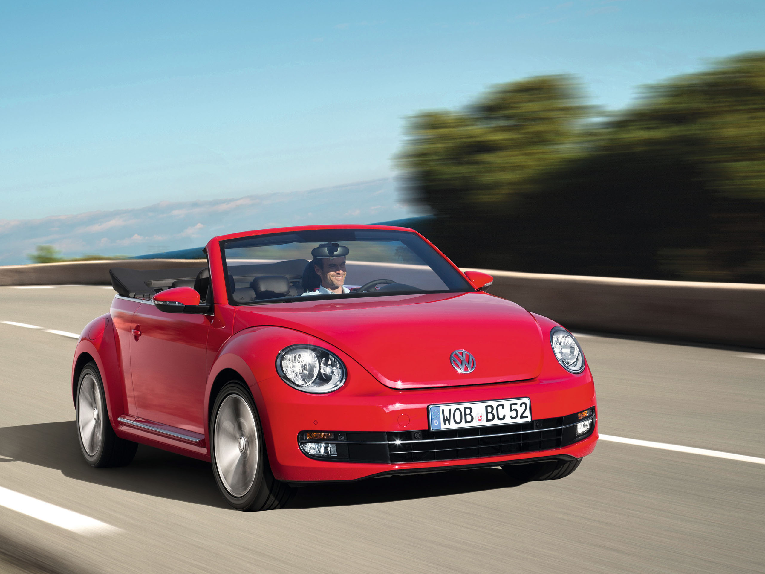 Fahrbericht VW Beetle Cabrio 1.6 TDI 2013: Bilder und ...