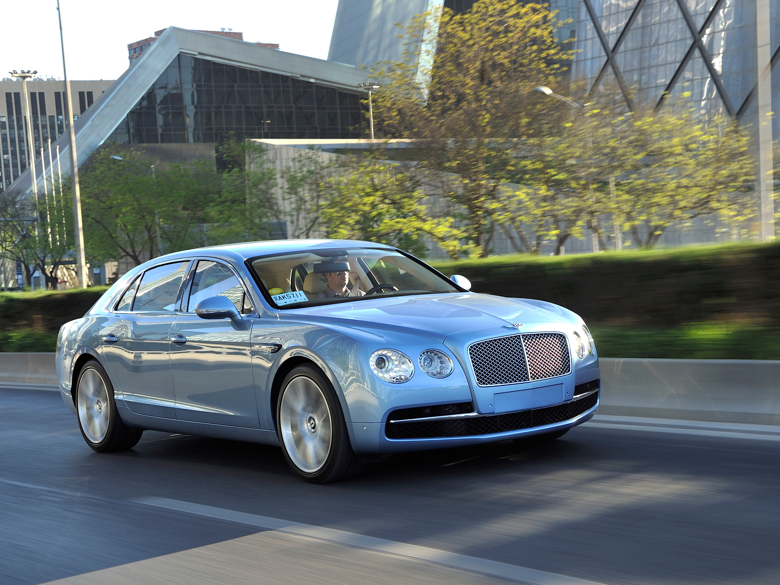 Bentley Flying Spur Mansory 2014