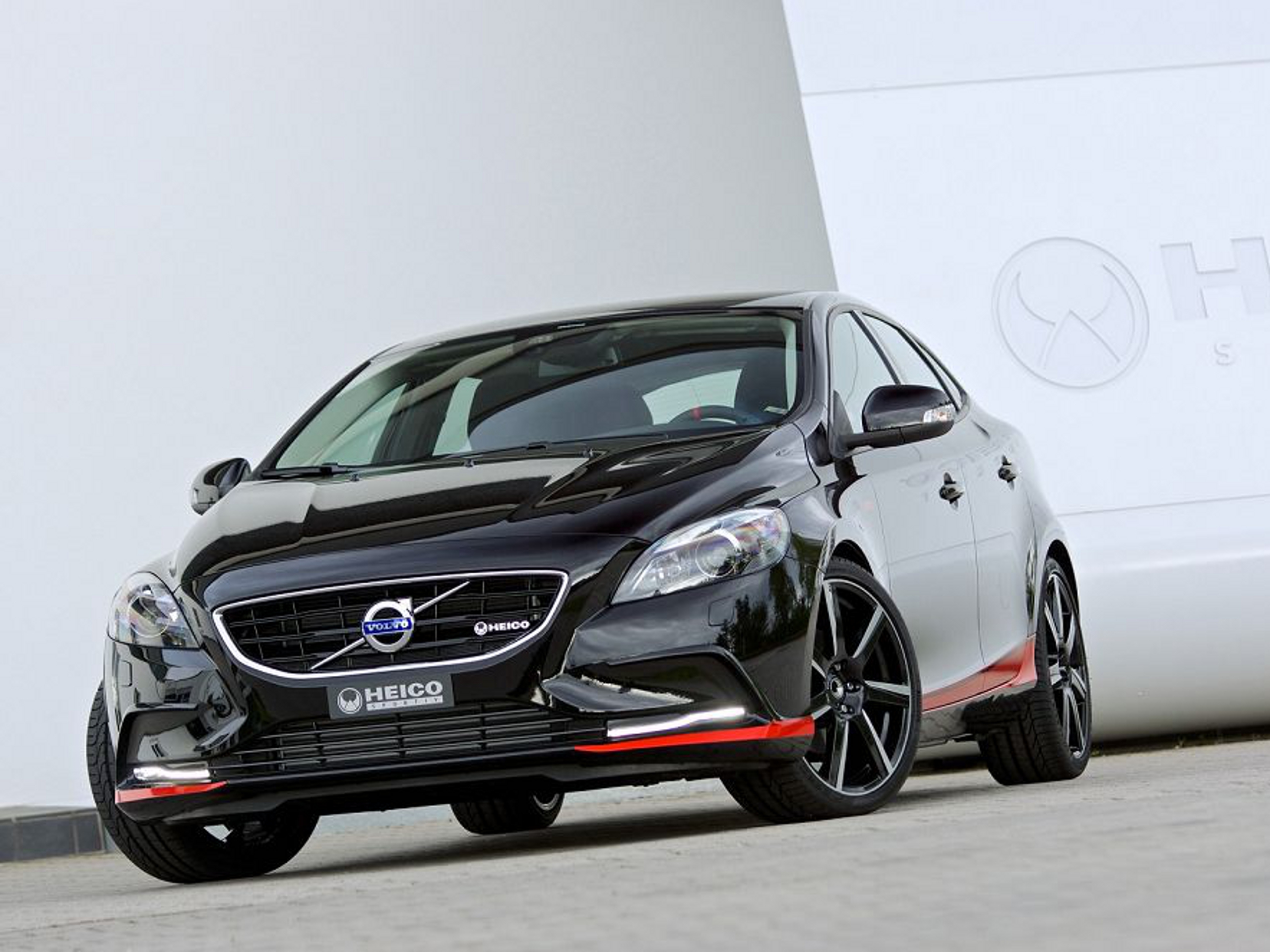 Heico Sportiv Volvo V40 T3 Pirelli Sondermodell Tuning