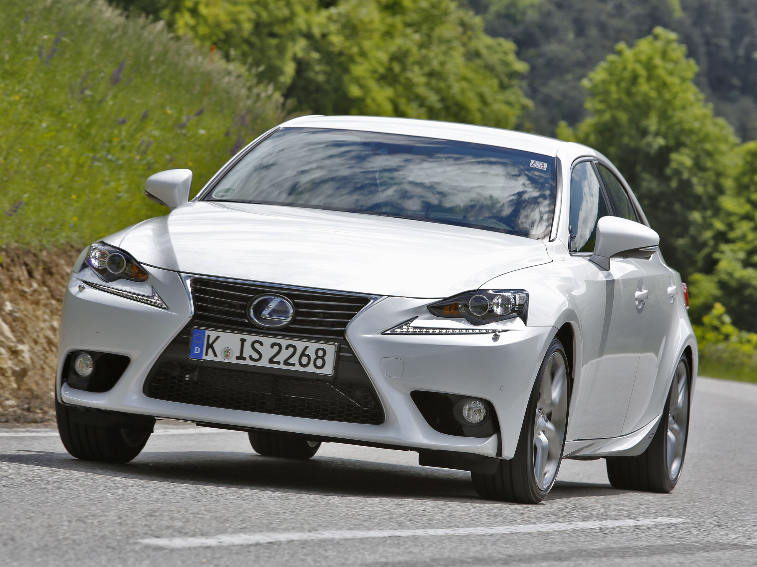 Verkauft Lexus IS300h Executive Line *., gebraucht 2013, 123.800 km in  Leipzig-West