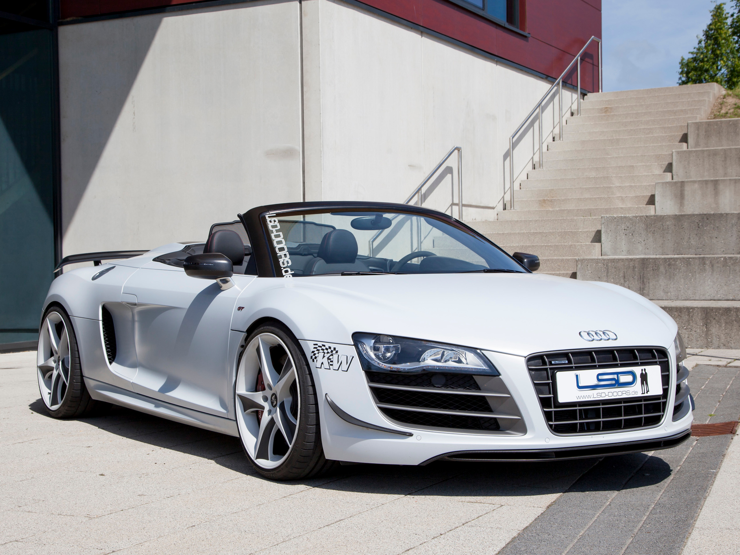 Lsd Doors Flugelturen Fur Audi R8 Gt Spyder Und Lamborghini