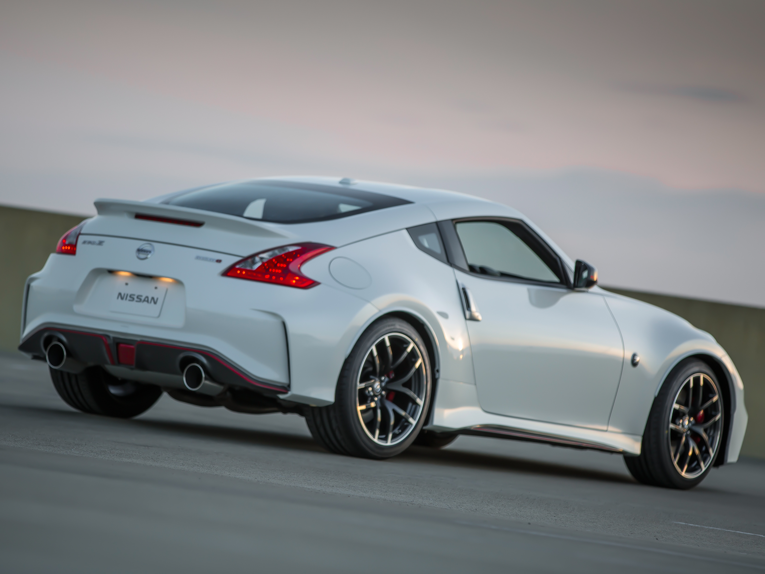 Nissan 370z Nismo Facelift 2015 Preis Und Motor