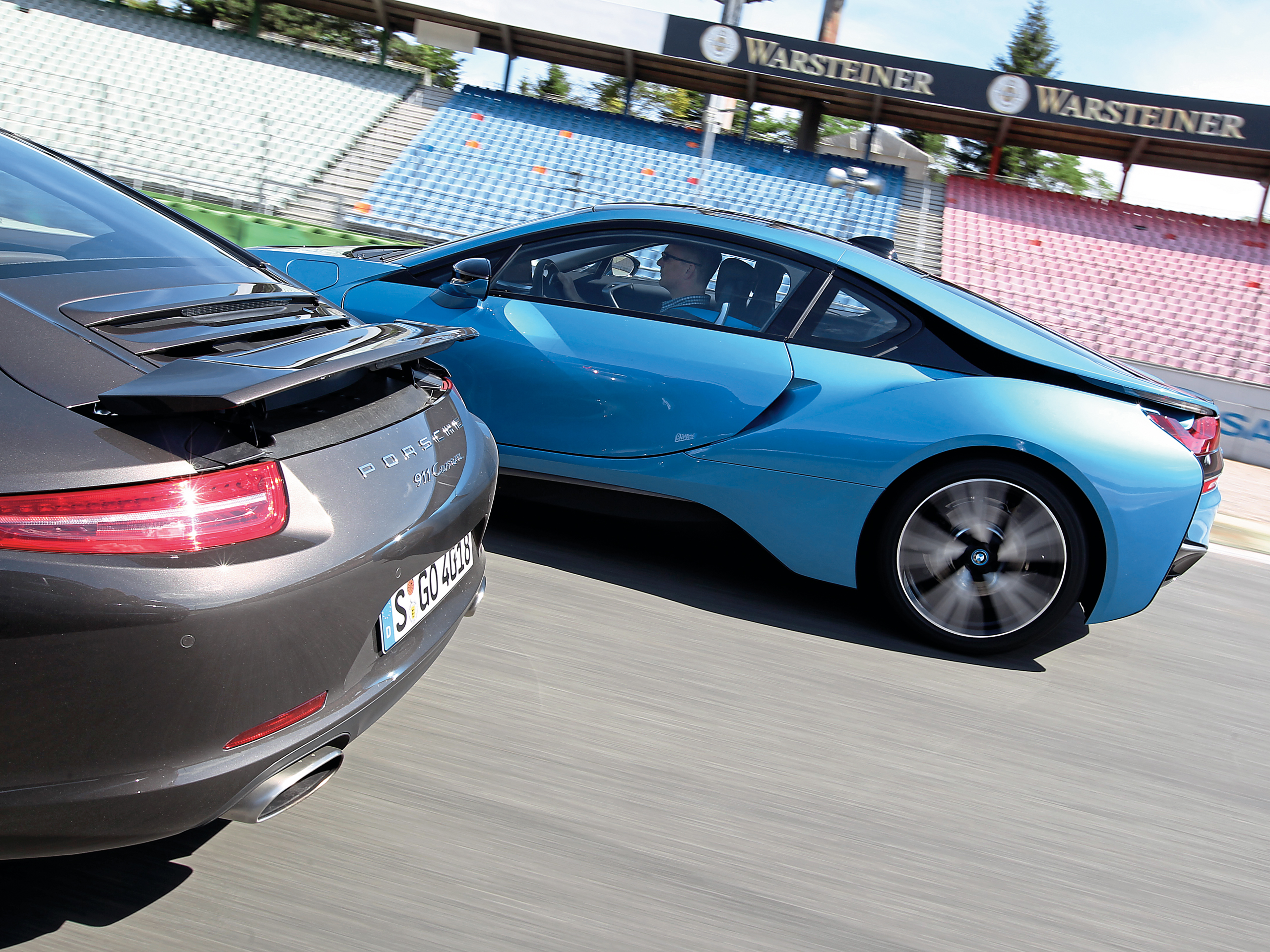 Bmw I8 Vs Porsche 911 Carrera Sportwagen Vergleich Autozeitungde