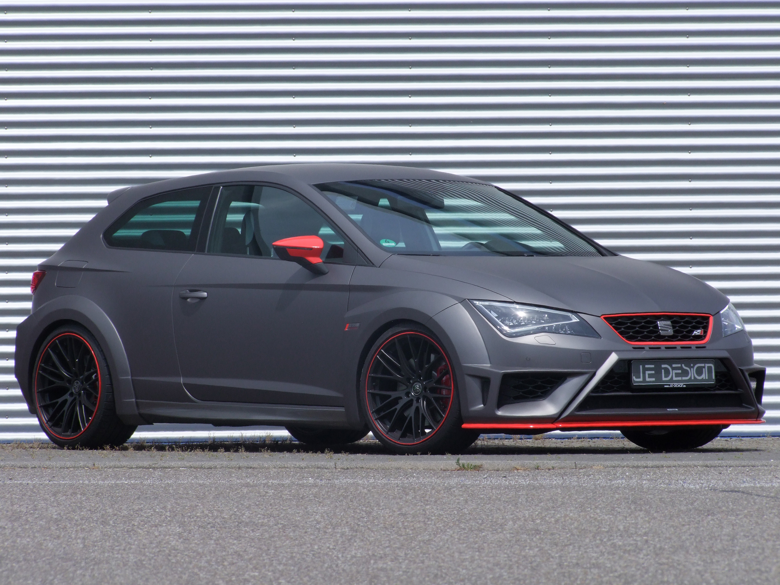 Seat Leon Cupra 280: Tuning von JE Design