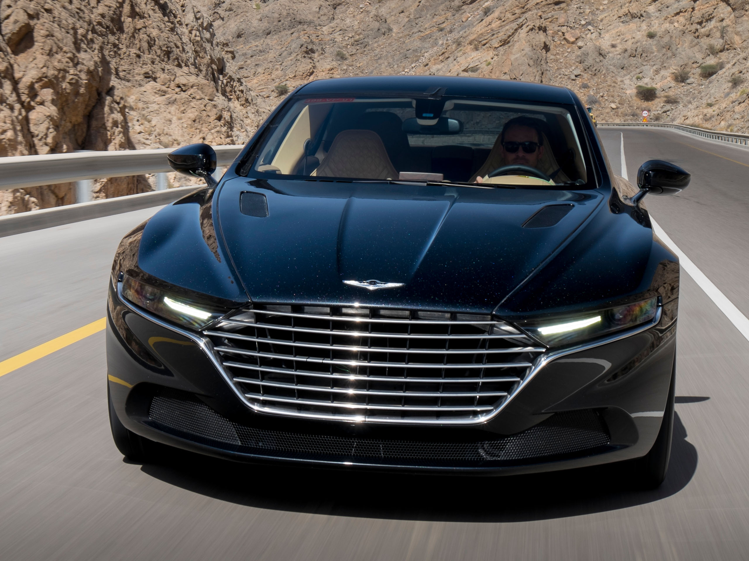 Новые машины новинки. Aston Martin Lagonda 2014 года. Aston Martin Lagonda 2020.