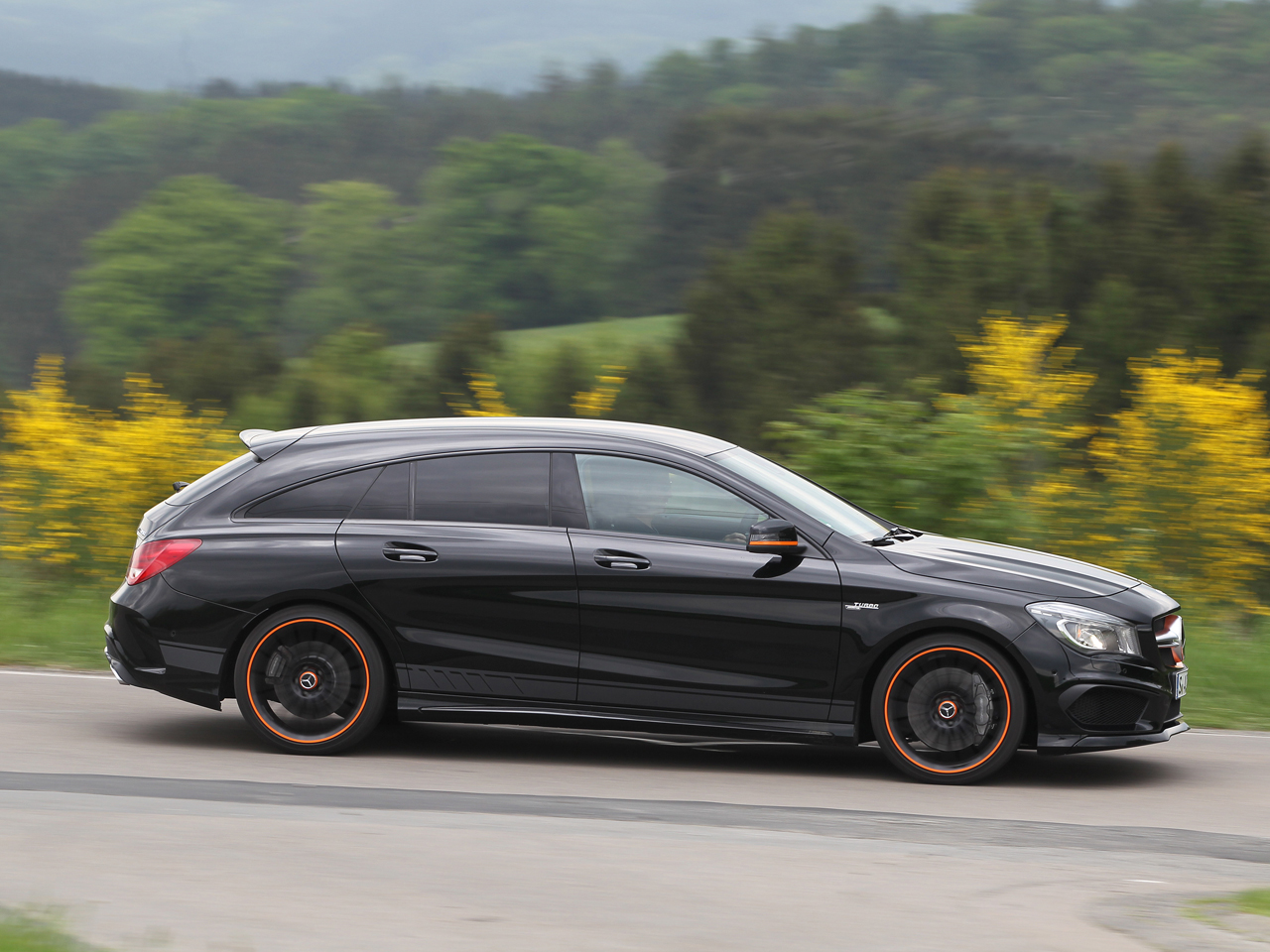 Mercedes-AMG CLA 45 Shooting Brake: Test | autozeitung.de