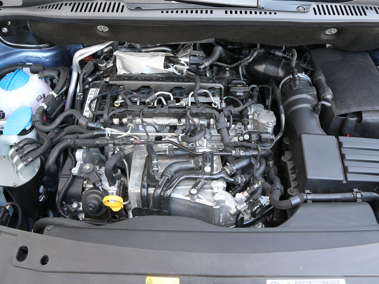 VW Caddy 2 0 TDI CAYD