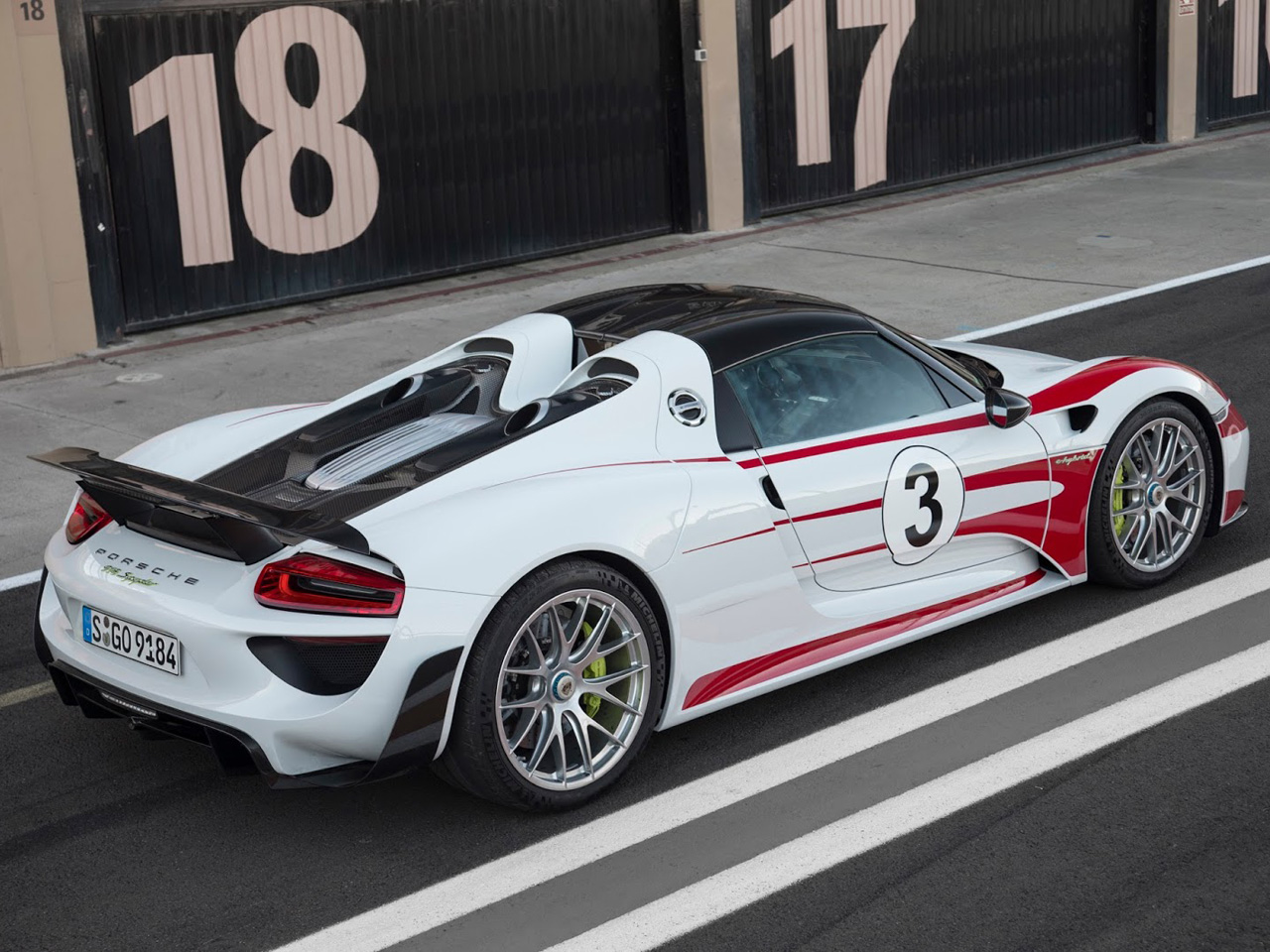 Porsche 918 Spyder Weissach Paket Exklusiver Preis