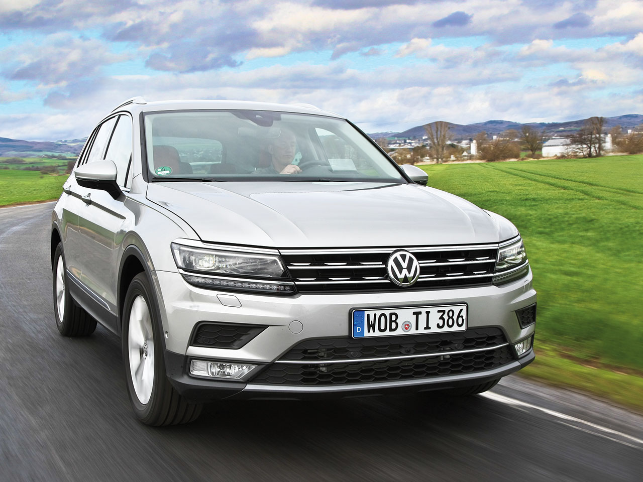 Vw Tiguan R 2020 Erste Fotos Update Autozeitung De