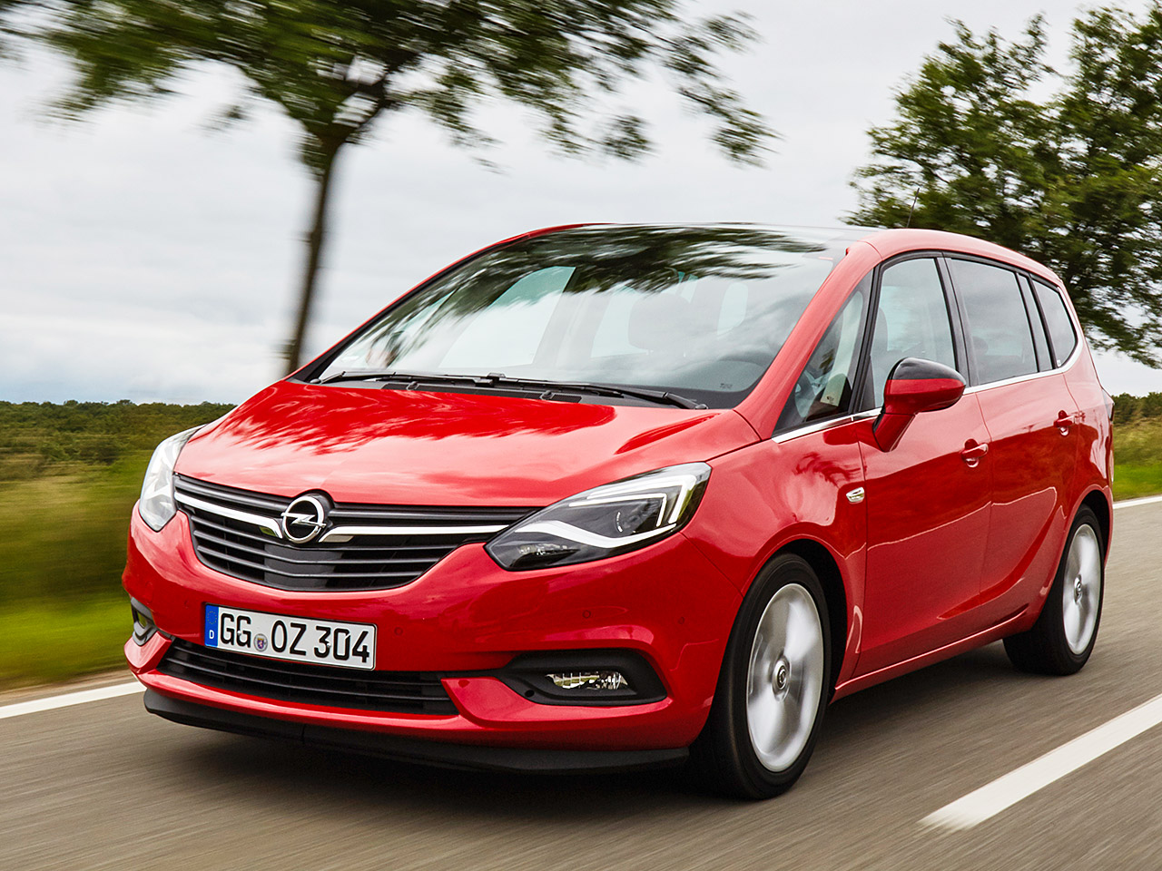 Новый опель зафира б. Opel Zafira 2023. Опель Зафира новая. Opel Zafira 2022. Опель минивэн Зафира 2017.