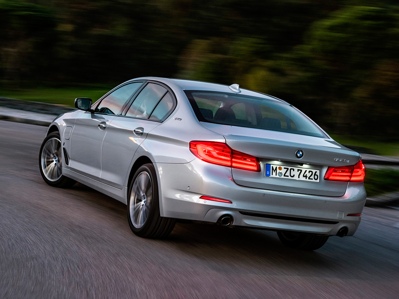 Bmw 530e 2017 Motor Ausstattung Autozeitung De