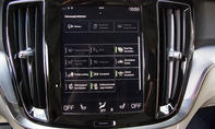 Volvo V60: Connectivity