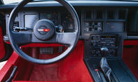 Chevrolet Corvette Vergleich Sportwagen Cockpit 