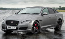 Jaguar XJR575 (2017)