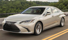 Lexus ES 300h (2018)