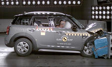 Mini Countryman im Crashtest