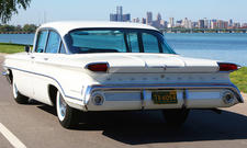 Oldsmobile 88 Dynamic: Classic Cars