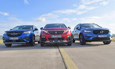 Opel Grandland X/Peugeot 3008/Volvo XC40