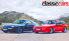Porsche 924 Carrera GT/Porsche 928 GTS statisch von schräg vorne fotografiert. 