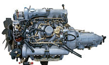 Mercedes M100 V8 Bilder Motor