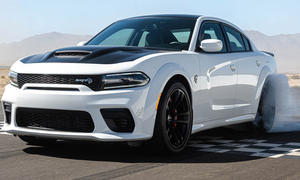 Dodge Charger DRT Hellcat 