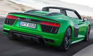 Audi R8 Spyder V10 plus (2017)