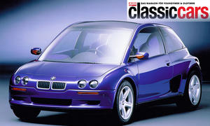 Der BMW Z13 statisch von schräg vorne fotografiert.