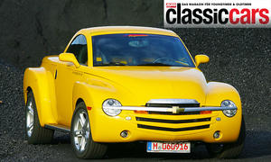 Der Chevrolet SSR statisch von schräg vorne fotografiert. 