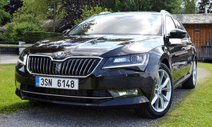 Skoda Superb Combi (2015)